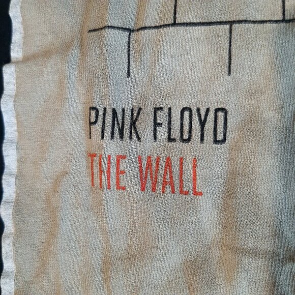 Official Pink Floyd The Wall album t shirt size small unisex brick graphic print - Picture 2 of 6